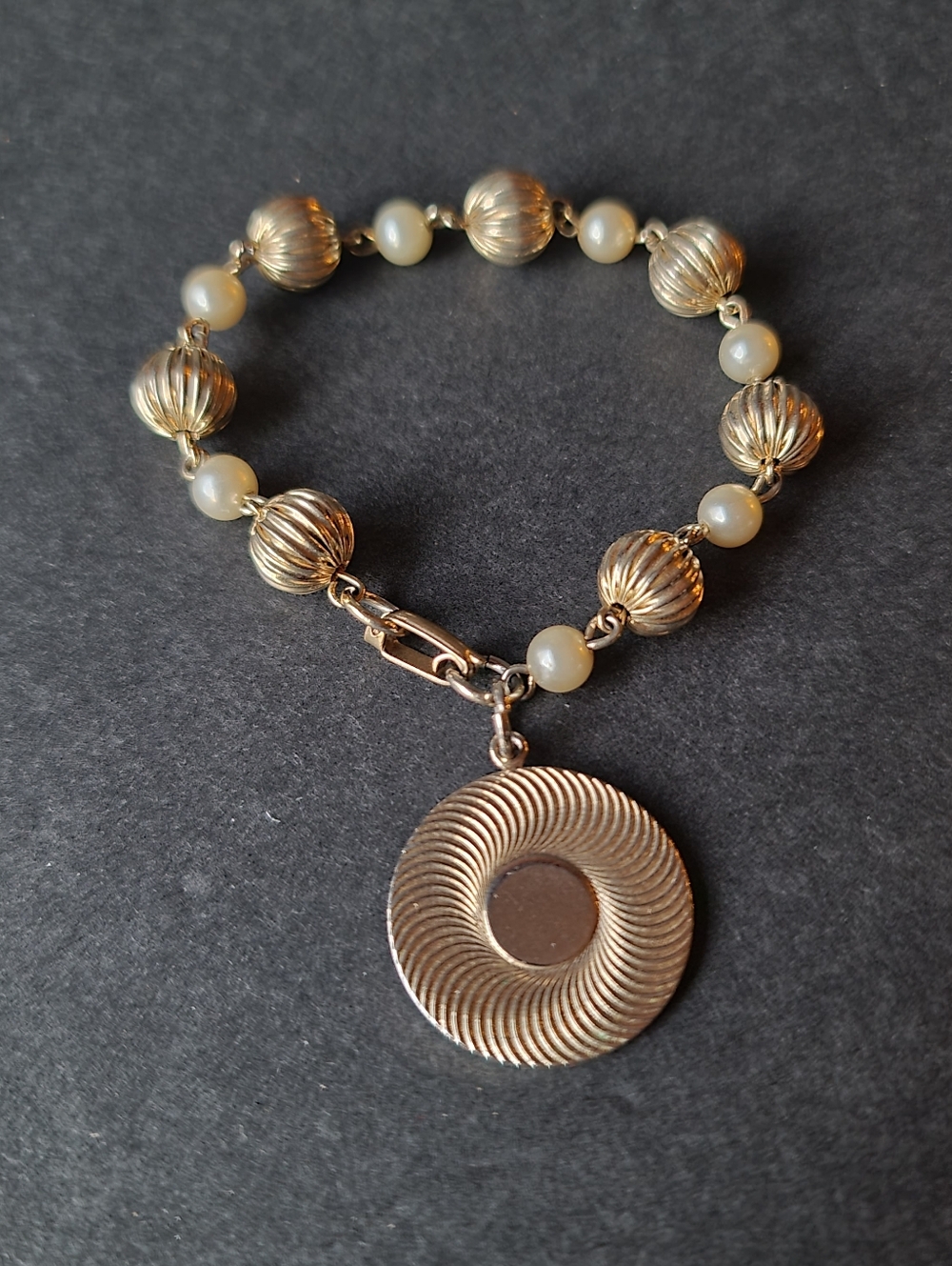 Vintage Gold Tone Fluted Bead and Pearl Link Bracelet with Charm 7" Art Deco Mid